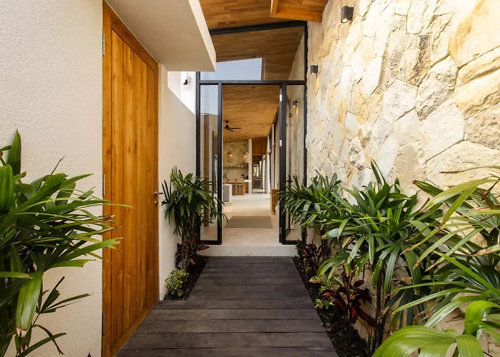 Villa Luxury In The Heart Of Uluwatu (Bali)