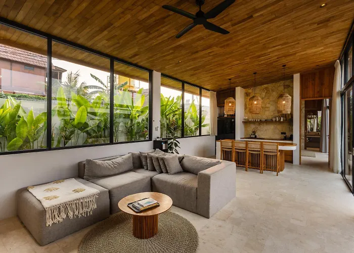 Villa Luxury In The Heart Of Uluwatu (Bali)