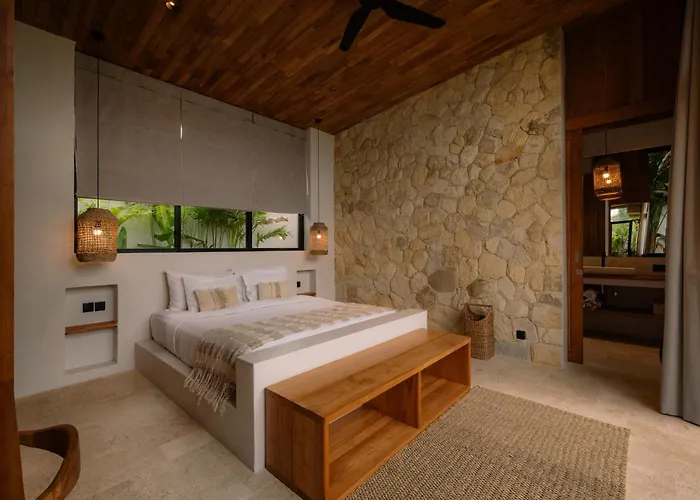 Villa Luxury In The Heart Of Uluwatu (Bali)